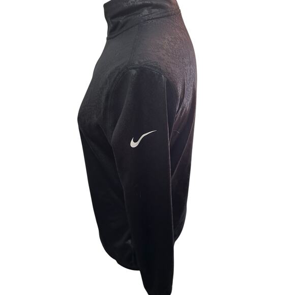 Nike Pro Womens Pull Over Embossed Heights size XL Womens Black 1/2 Zip - Picture 3 of 8